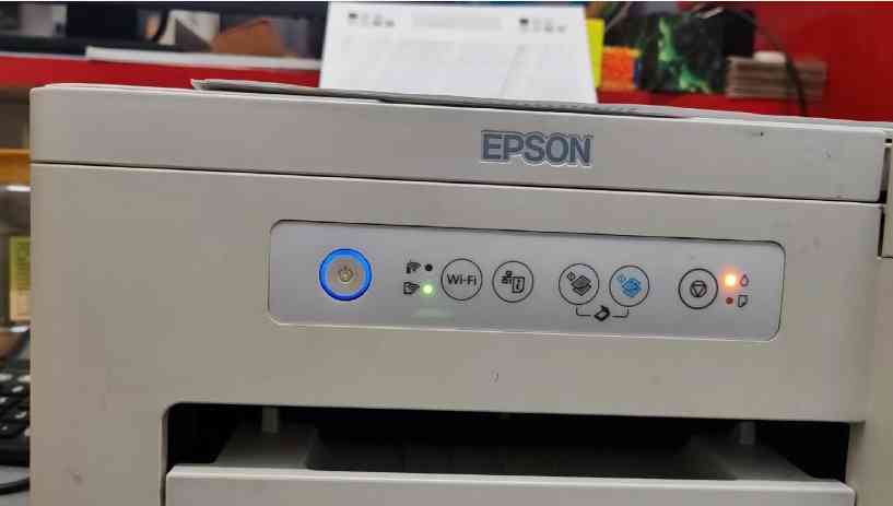 爱普生L4158打印机三灯闪烁 连接数据线后电脑上多了个ET-2700驱动 无法打印 解决方法